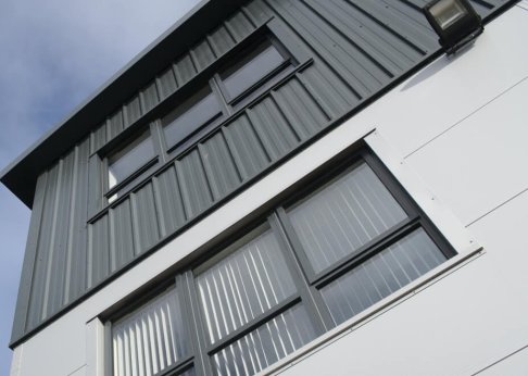 How Structural Cladding Enhances Energy Efficiency in Buildings 